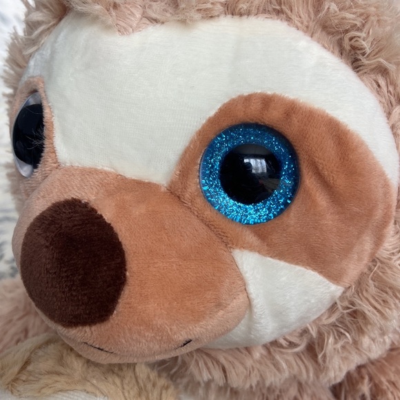 New sloth momma - Picture 3 of 6